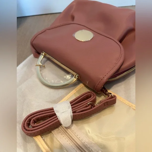 Hanging Toiletry And Makeup Travel Bag - GIFT READY - Mauve Pink and Gold - NWT! - Picture 7 of 12